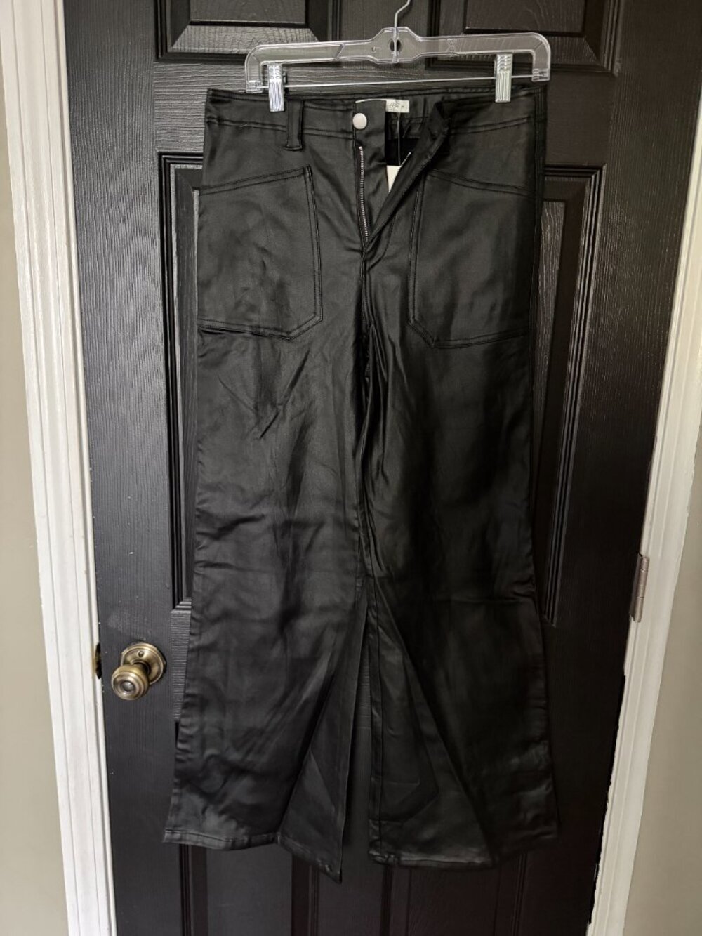 NWT Womens Altar'd State Faux Leather Pants Black Medium - Picture 2 of 4